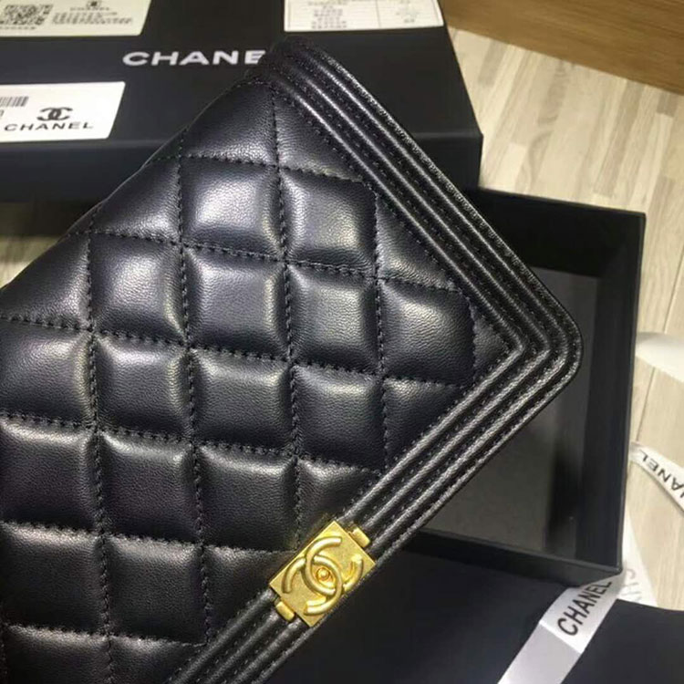 2018 Le Boy Chanel WOC Mini Flap Bag