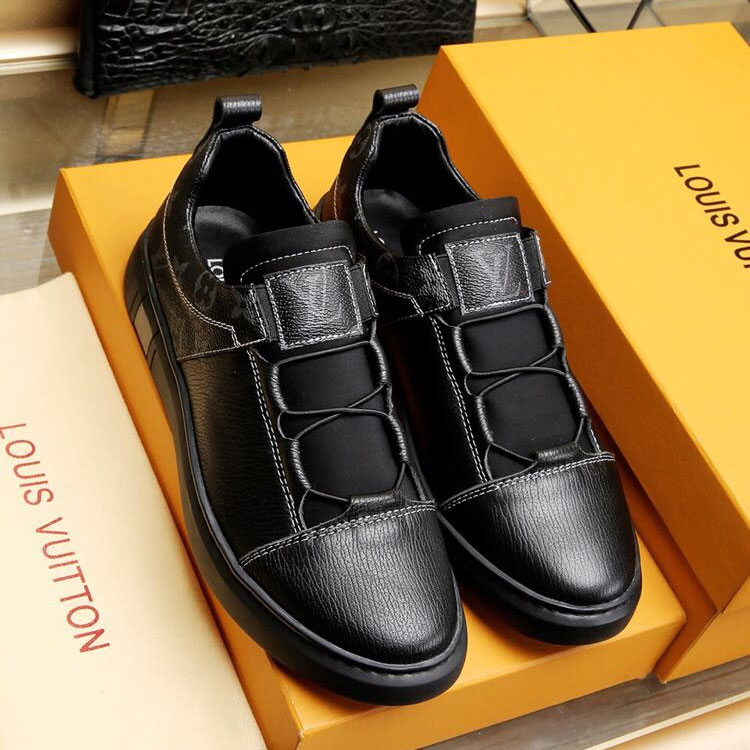 2018 Louis Vuitton men Sneakers