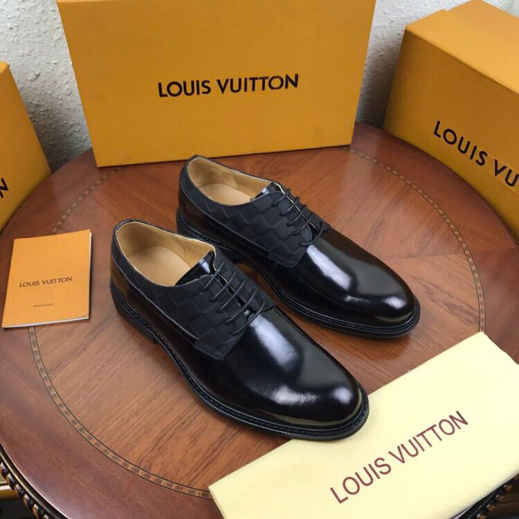 2018 Louis Vuitton men shoes in Calfskin leather inside Calfskin leather