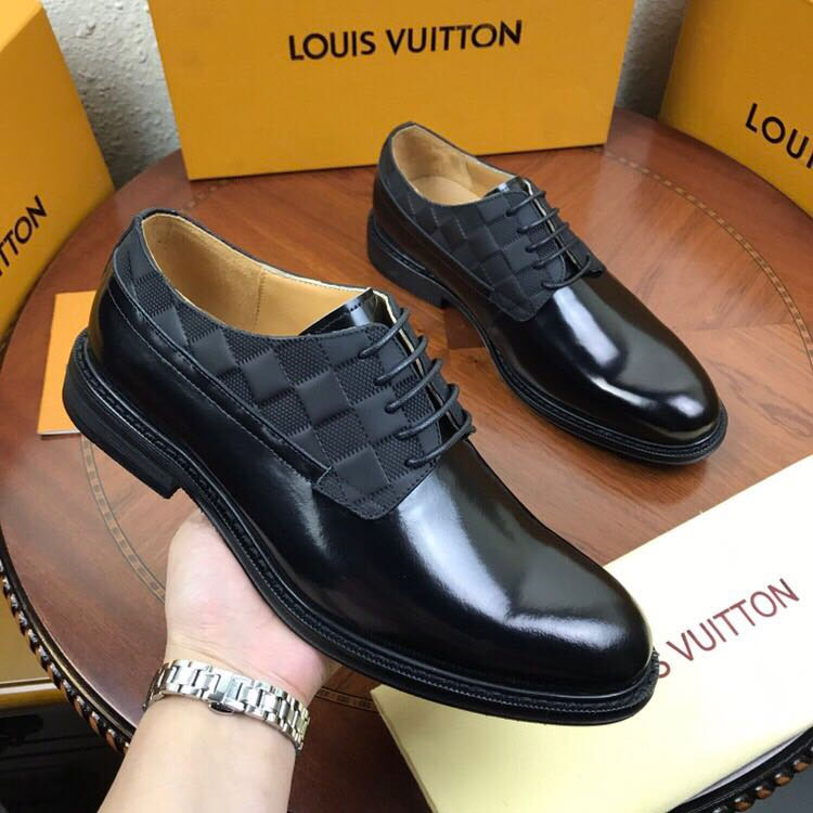 2018 Louis Vuitton men shoes in Calfskin leather inside Calfskin leather