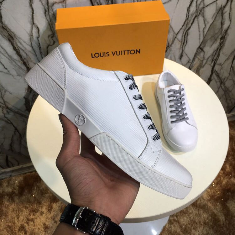 2018 Louis Vuitton men shoes in Calfskin leather inside Lambskin leather