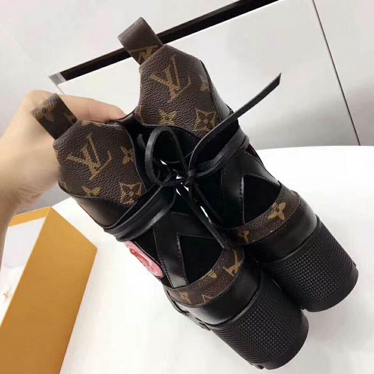 2018 Louis vitton women Boots