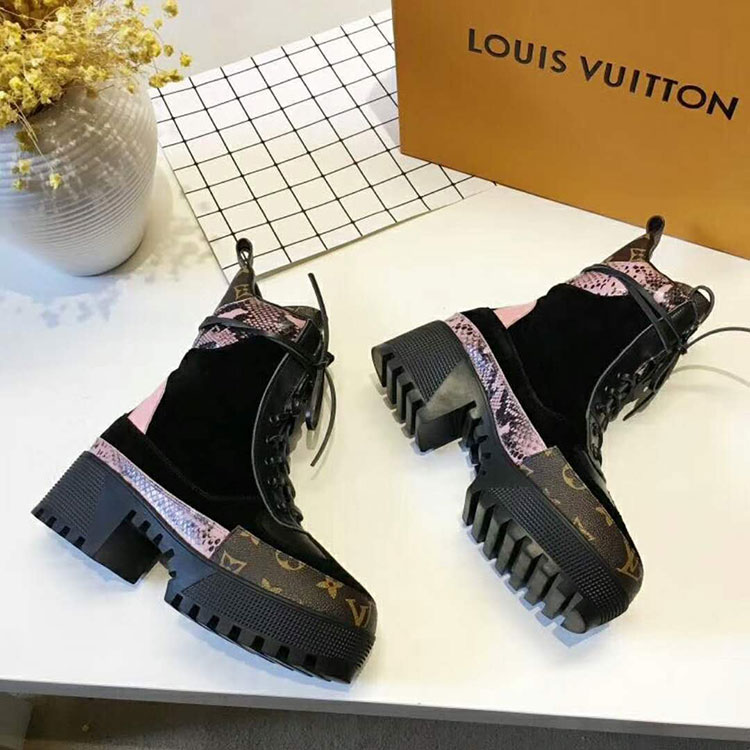 2018 Louis vitton women Boots