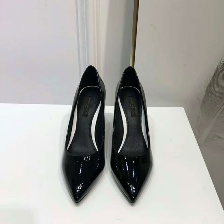 2018 Louis vitton women shoes in Patent leather Heel 8cm