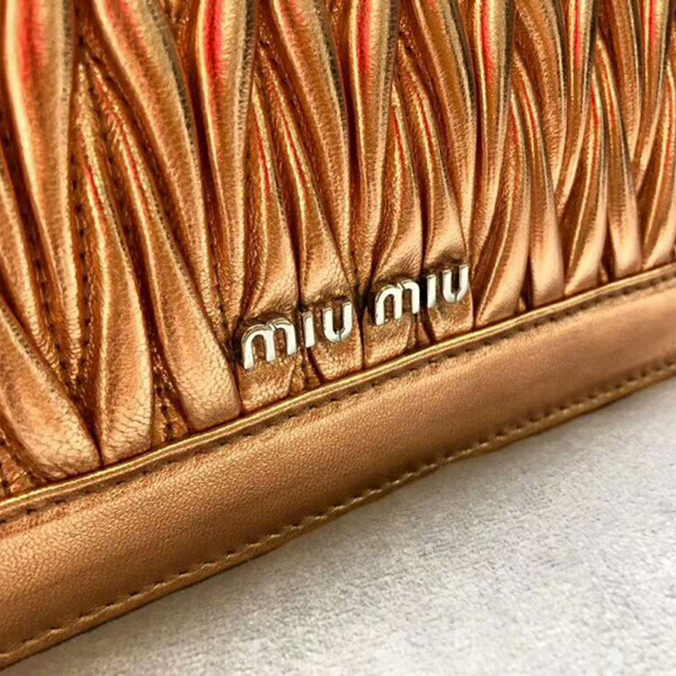 2018 MIU CONFIDENTIAL MATELASSE LEATHER BAG