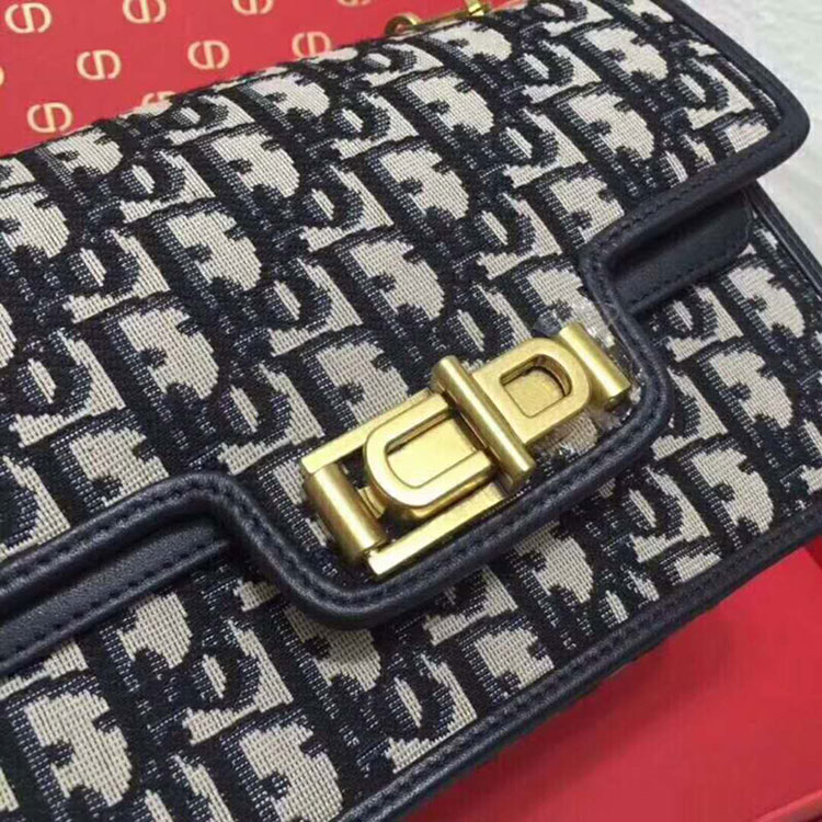 2018 Miss Dior bag