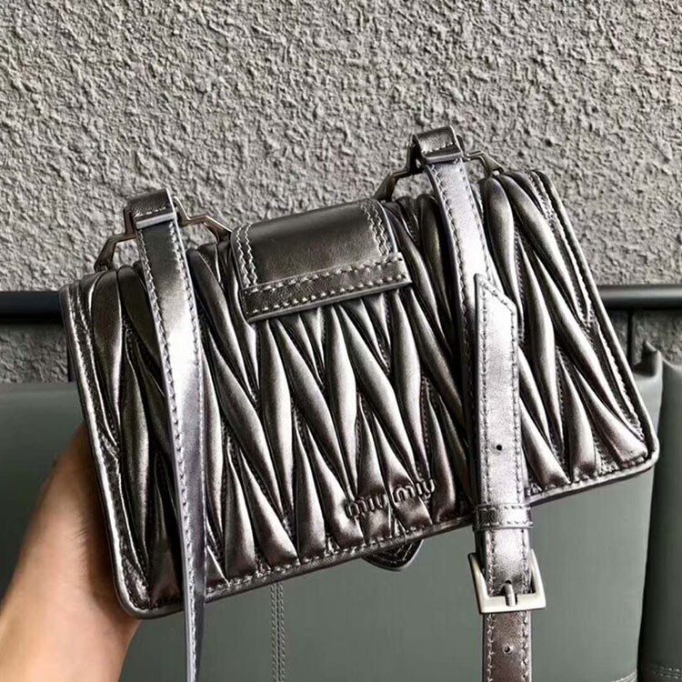 2018 Miu Miu LADY MATELASSE LEATHER SHOULDER BAG