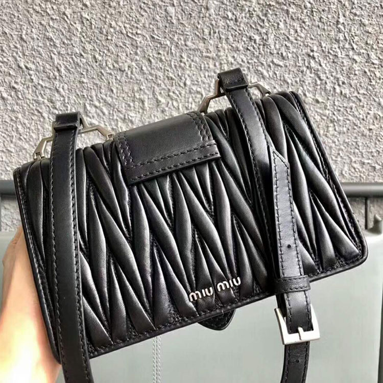 2018 Miu Miu LADY MATELASSE LEATHER SHOULDER BAG