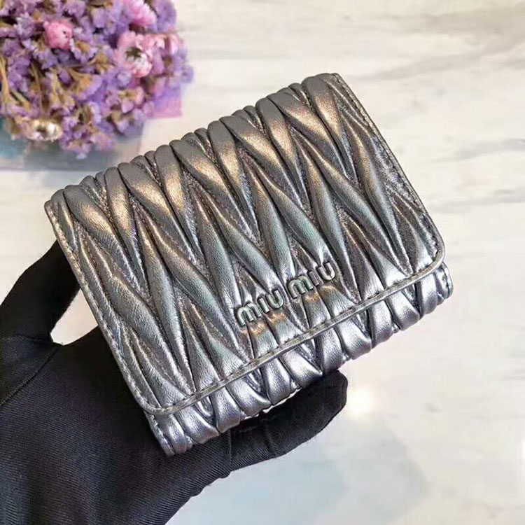 2018 Miu Miu MATELASSE LEATHER WALLET