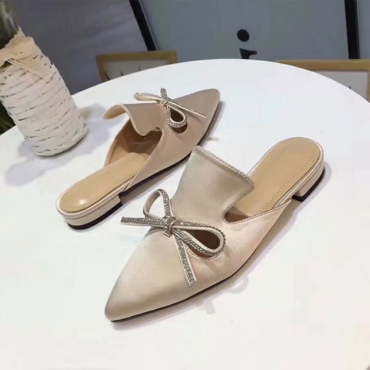 2018 Miu Miu women Slippers in Silk