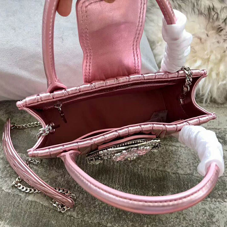 2018 MiuMiu Lady MATELASSE Leather Handbag