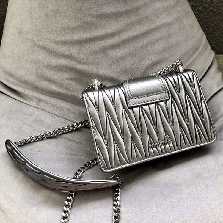 2018 MiuMiu Lady MATELASSE Shoulder Bag