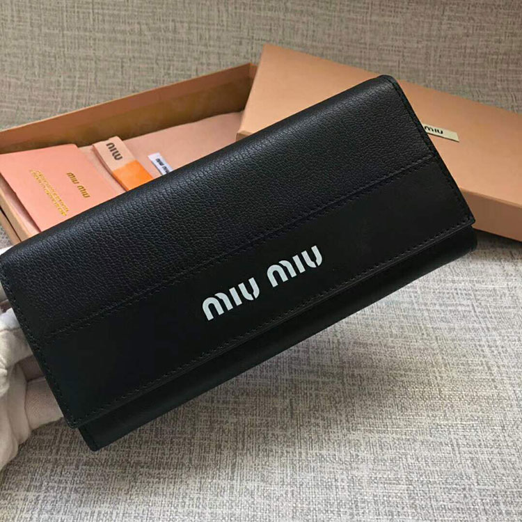 2018 MiuMiu MADRAS GOAT LEATHER AND LEATHER WALLET