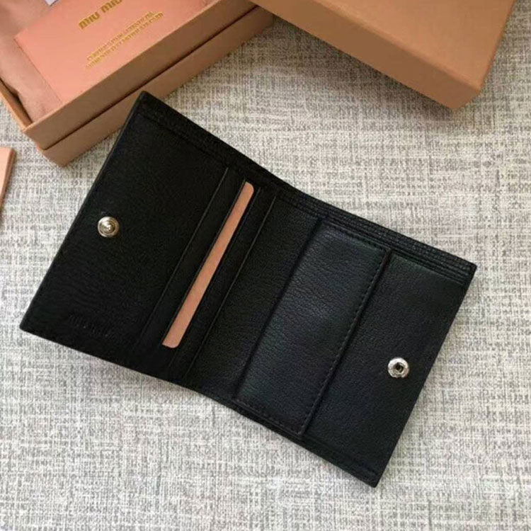 2018 MiuMiu MADRAS GOAT LEATHER AND LEATHER WALLET