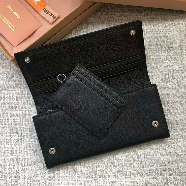 2018 MiuMiu MADRAS GOAT LEATHER AND LEATHER WALLET