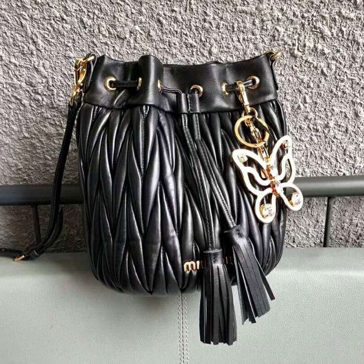 2018 MiuMiu MATELASSE LEATHER BAG