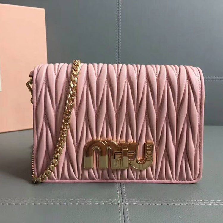 2018 MiuMiu MATELASSE LEATHER SHOULDER BAG