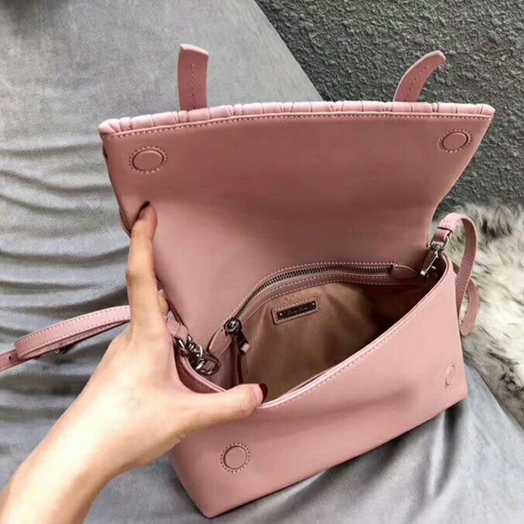 2018 MiuMiu MATELASSE LEATHER SHOULDER BAG