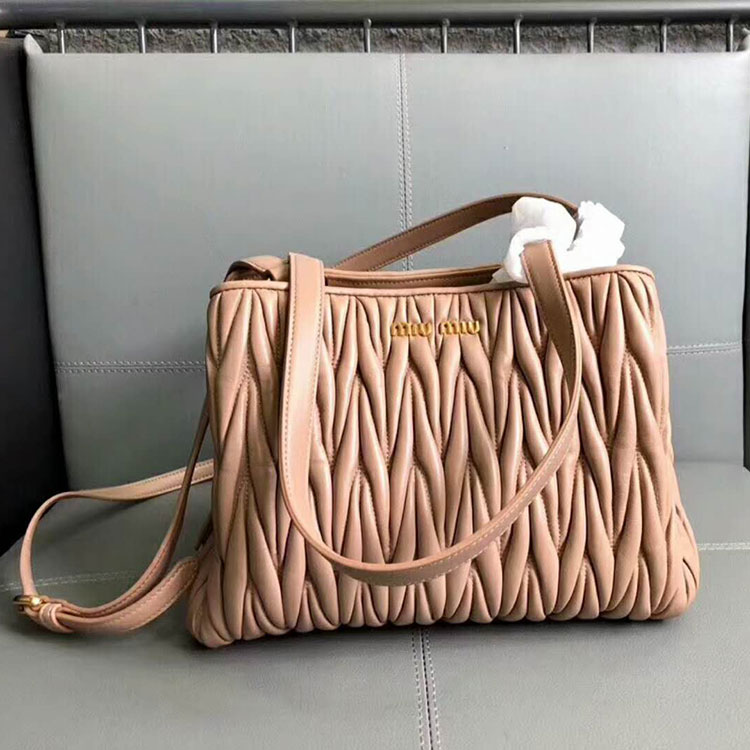 2018 MiuMiu MATELASSE LEATHER TOTE