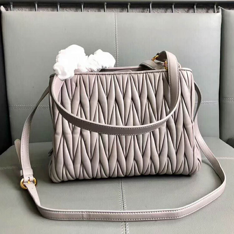 2018 MiuMiu MATELASSE LEATHER TOTE