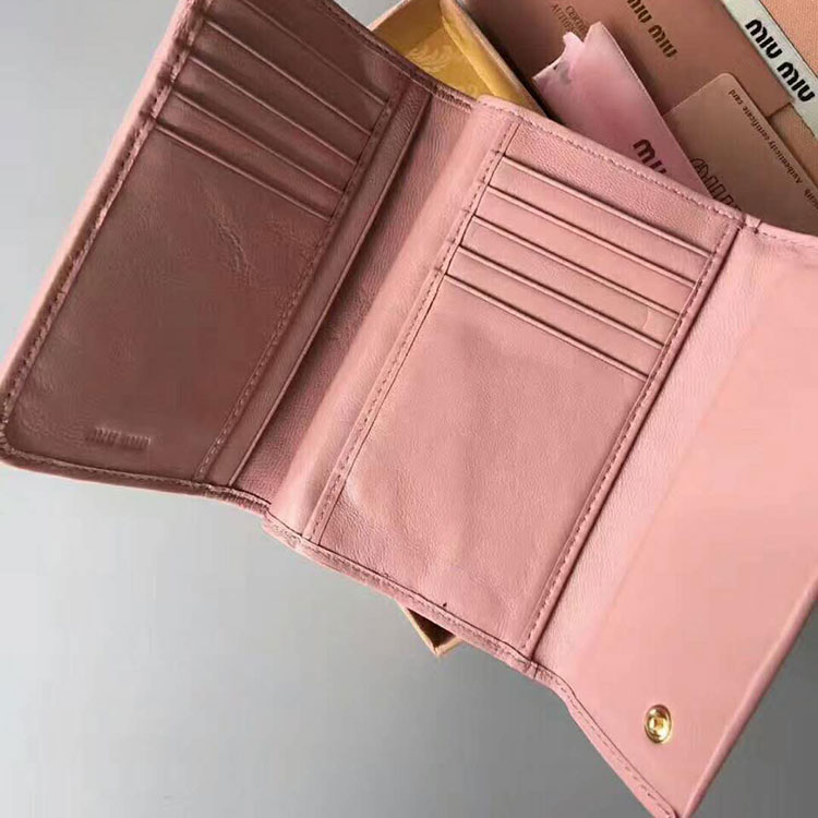 2018 MiuMiu MATELASSE LEATHER WALLET