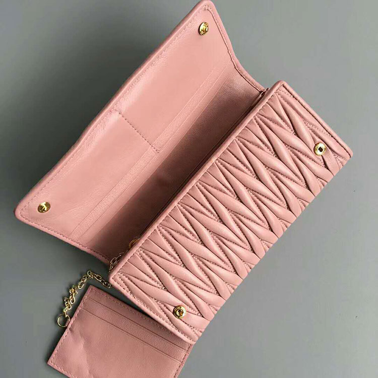 2018 MiuMiu MATELASSE LEATHER WALLET