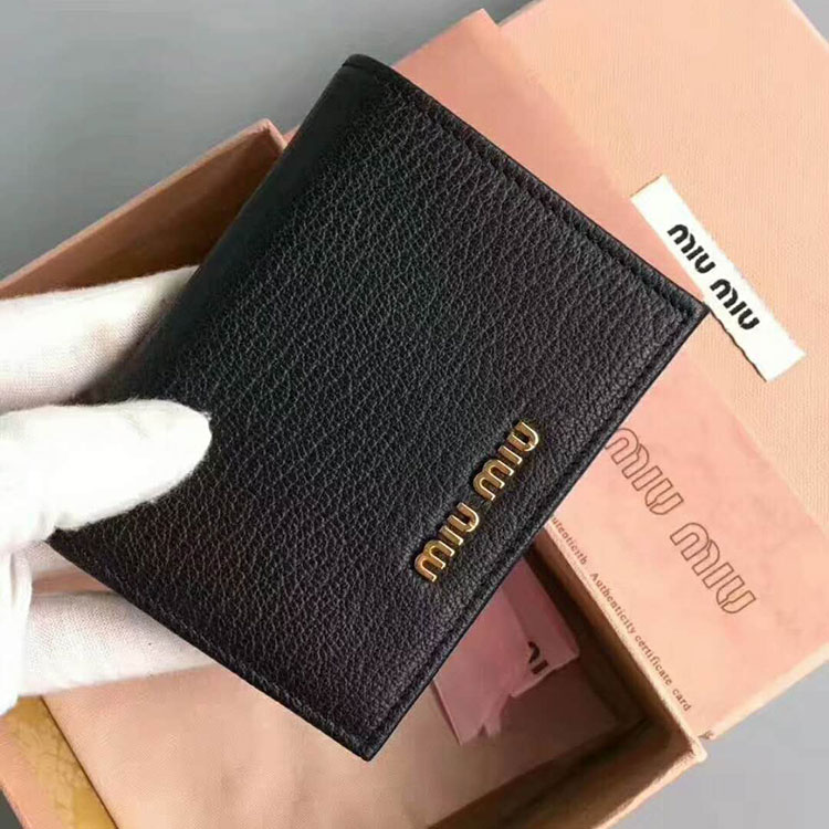 2018 MiuMiu Wallet