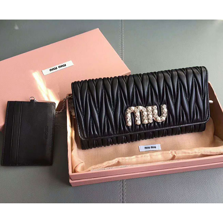 2018 MiuMiu Wallet