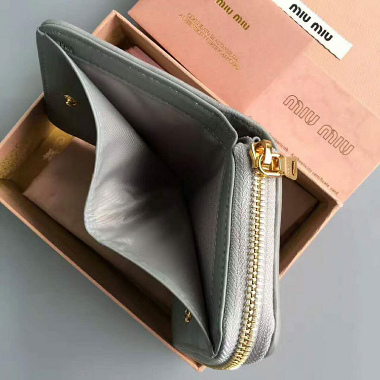 2018 MiuMiu Wallet