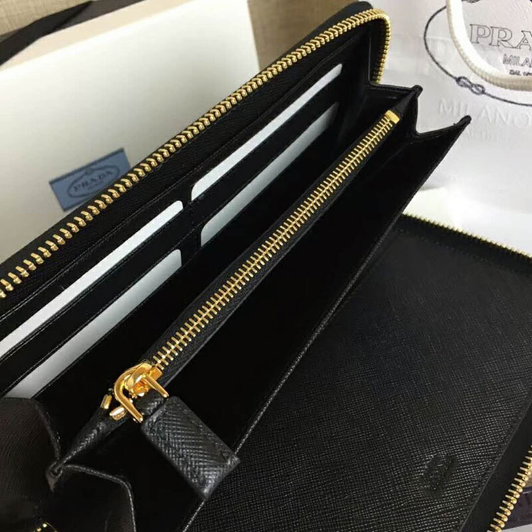 2018 Prada Men large saffiano leather wallet