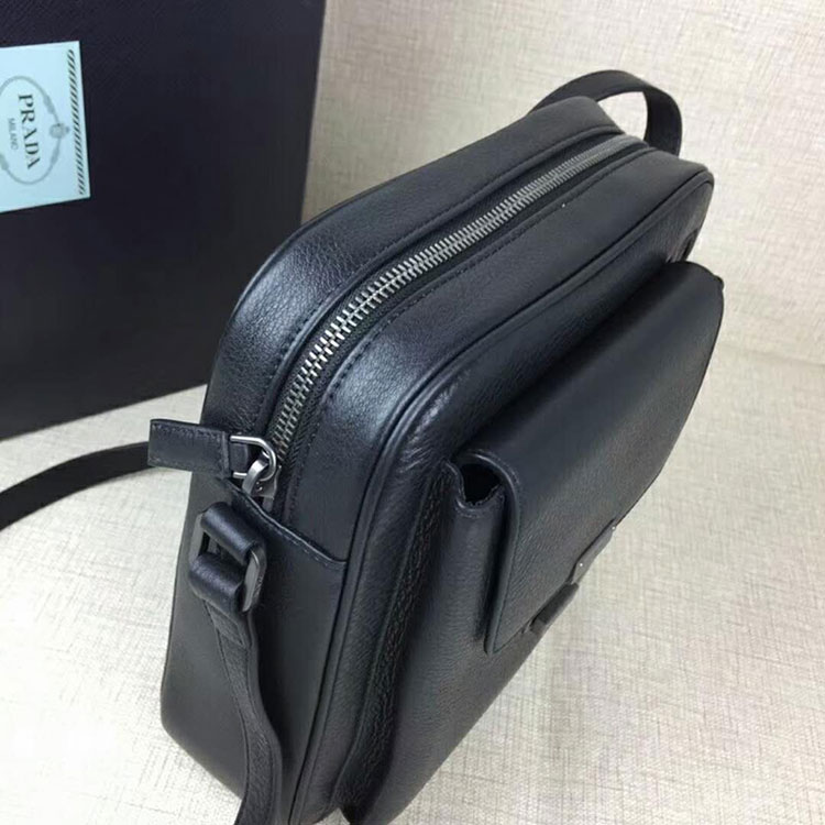 2018 Prada Men leather bag