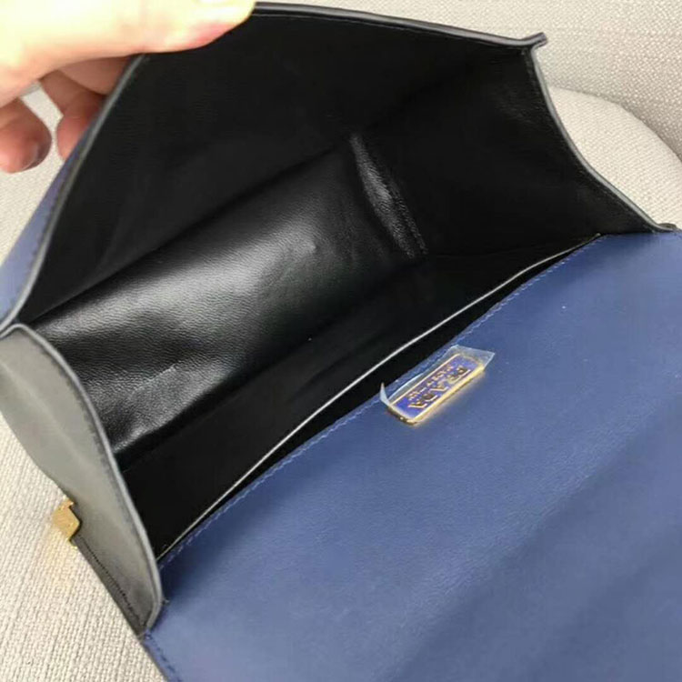 2018 Prada Women cahier bag