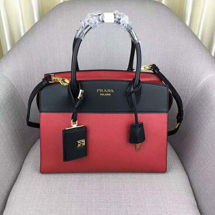 2018 Prada Women esplanade leather bag