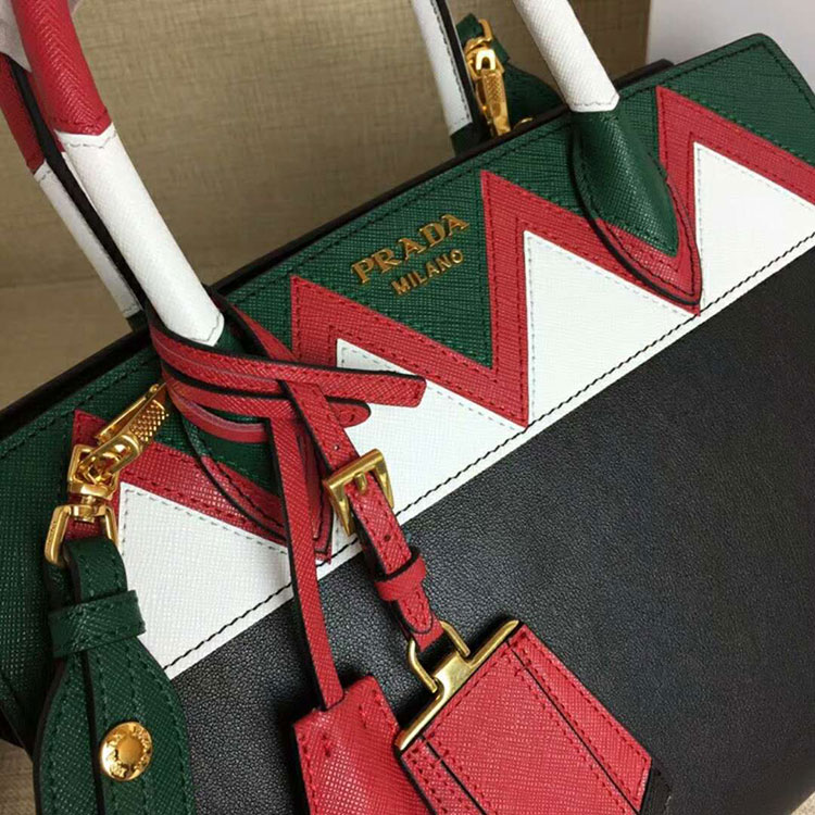 2018 Prada Women esplanade leather bag