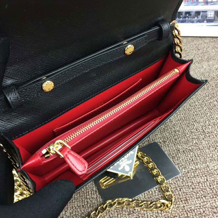 2018 Prada Women leather shoulder bag