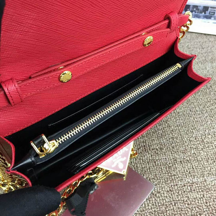 2018 Prada Women leather shoulder bag