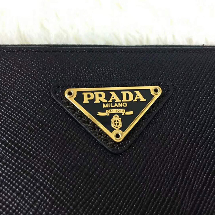 2018 Prada Women leather wallet