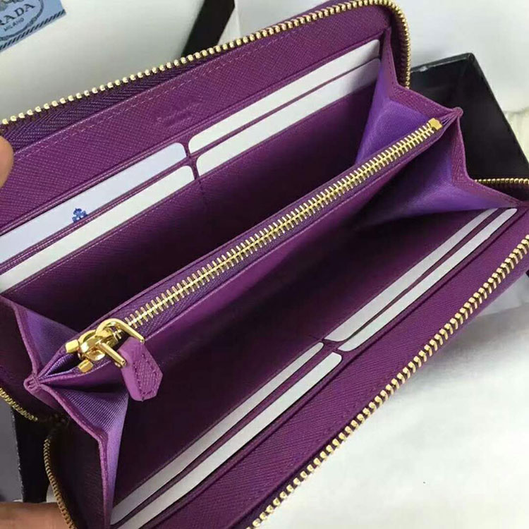 2018 Prada Women leather wallet