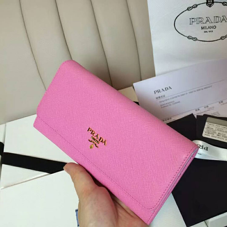 2018 Prada Women saffiano leather wallet