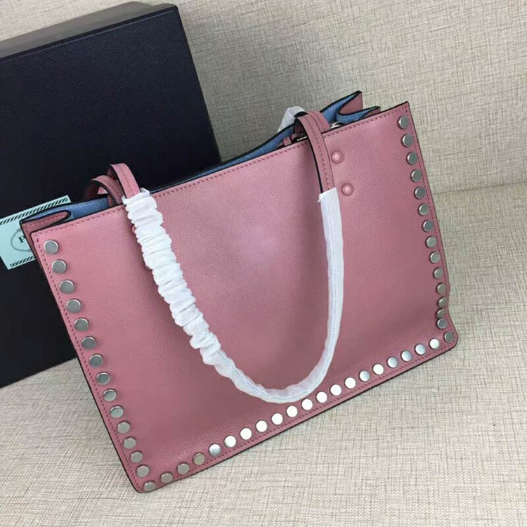 2018 Prada etiquette bag