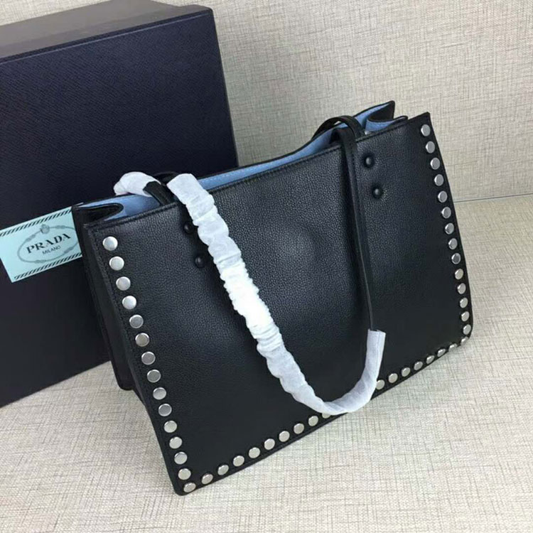 2018 Prada etiquette bag