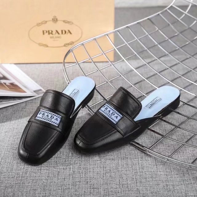 2018 Prada women Slippers in Calfskin