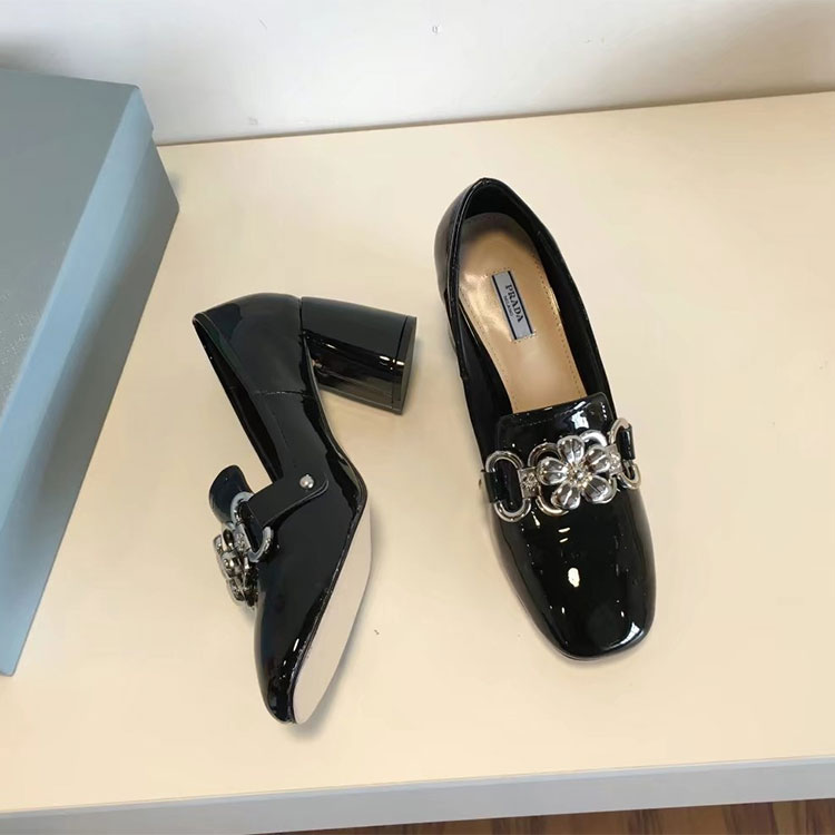 2018 Prada women shoes in Patent leather Heel 6.5cm