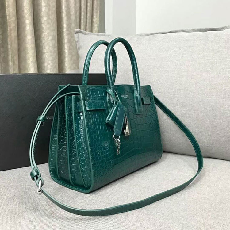 2018 SAINT LAURENT CLASSIC MEDIUM SAC DE JOUR BAG