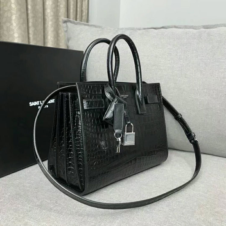 2018 SAINT LAURENT CLASSIC MEDIUM SAC DE JOUR BAG