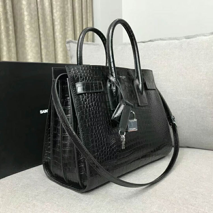 2018 SAINT LAURENT CLASSIC SAC DE JOUR BAG