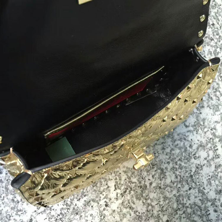 2018 VALENTINO FREE ROCKSTUD SPIKE SMALL CHAIN BAG