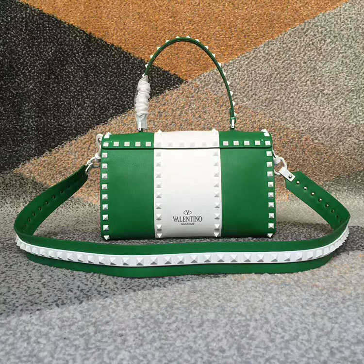 2018 VALENTINO FREE ROCKSTUD SPIKE SMALL SINGLE HANDLE BAG