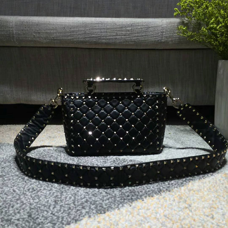 2018 VALENTINO GARAVANI ROCKSTUD SPIKE BAG 1402