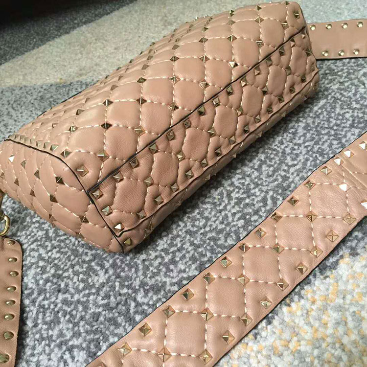 2018 VALENTINO GARAVANI ROCKSTUD SPIKE BAG 1402